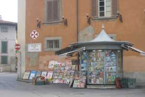 Xtrallusion photo gallery of Italy. Photos, pictures, images and photographs of the Italian Rivieras, the Italian Lakes, the Italian Alps, the Cinque Terre, the Amalfi coast and some of the most beautiful corners of Italy. Plus photos of Italian cities such as Pisa, Milan, Genoa and Rome.